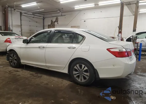 2015 Honda Accord Lx z USA, uszkodzony, nr VIN 1HGCR2F31FA225743